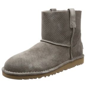 UGG Australia Womens Classic Unlined Mini Perforated Leather Ankle boots size 6